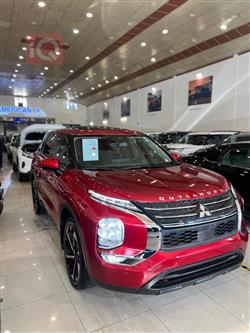 ميتسوبيشي اوتلاندر